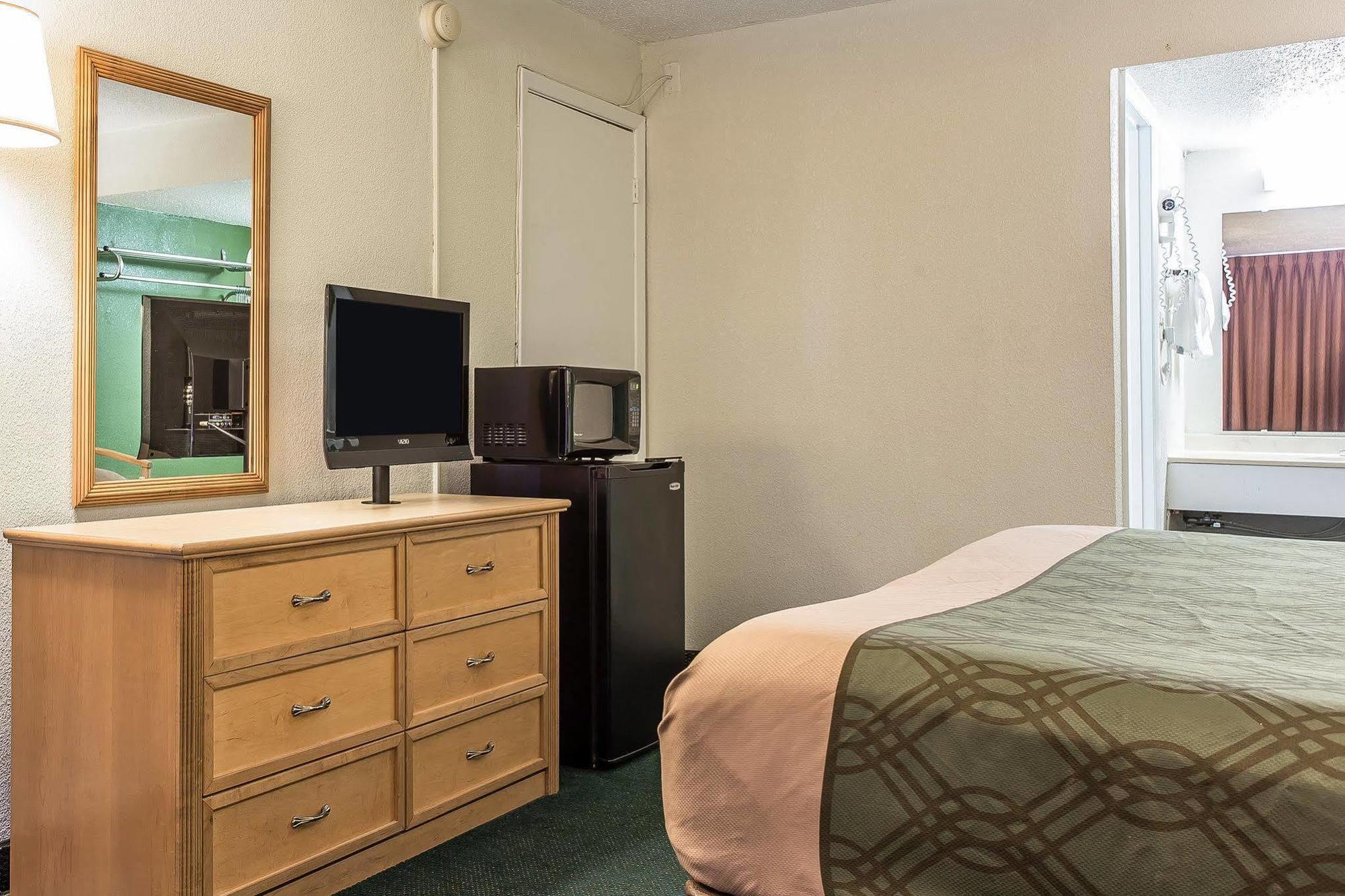 Econo-Lodge Of Конуэй Экстерьер фото